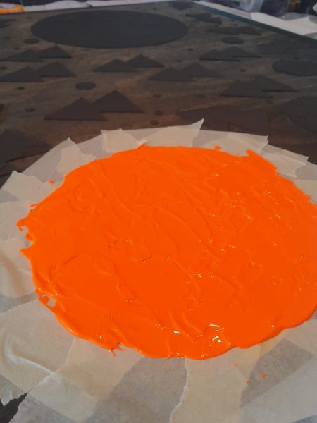 Drafting circular and triangular forms on textured plaster base