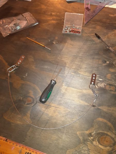 Precision measurement using compass for geometric circle motif